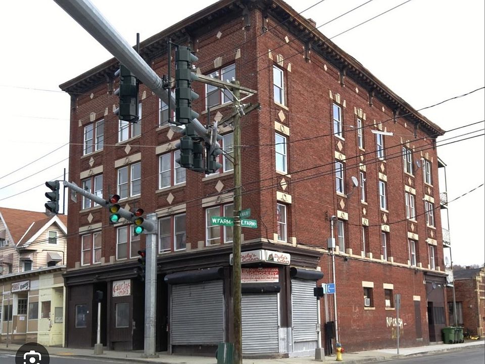 1st image of 832 N Main St #4