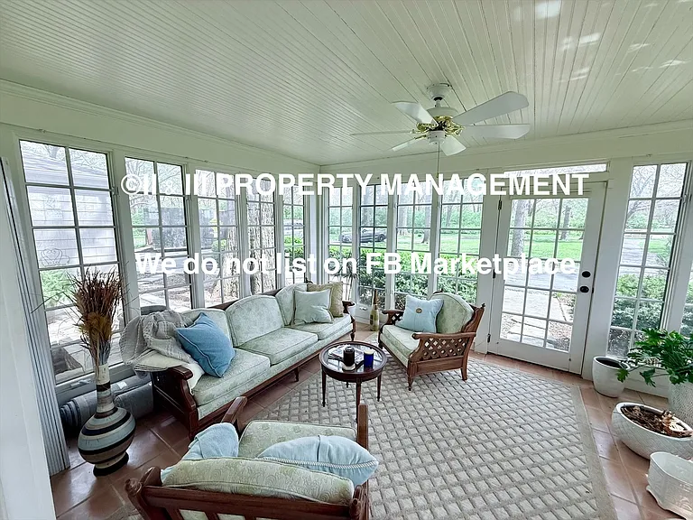 1314 W Red Bridge Rd — Photo 19