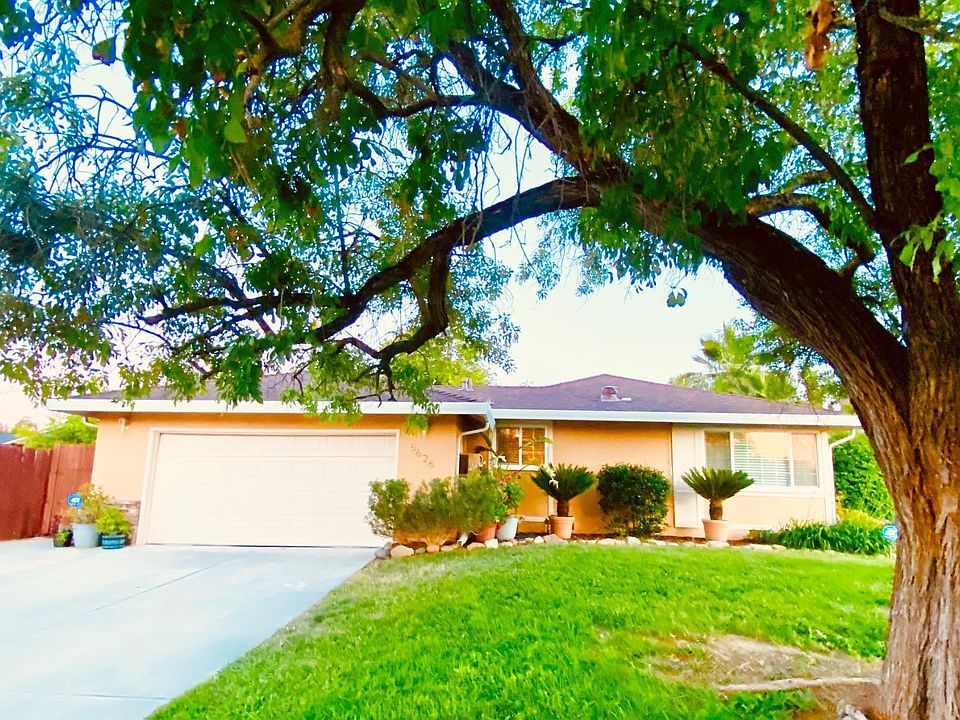 1st image of 5626 Revelstok Dr