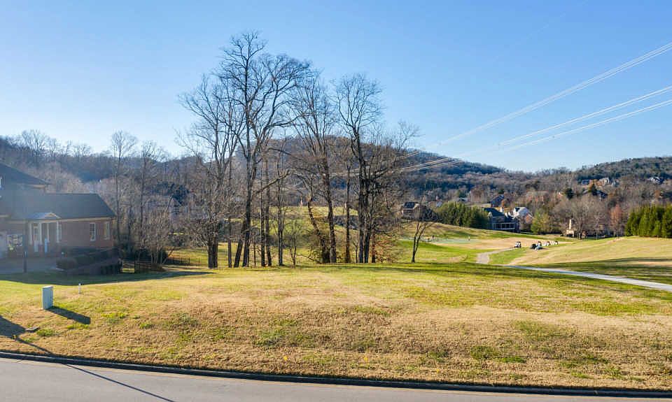 1st image of 43 Colonel Winstead Dr