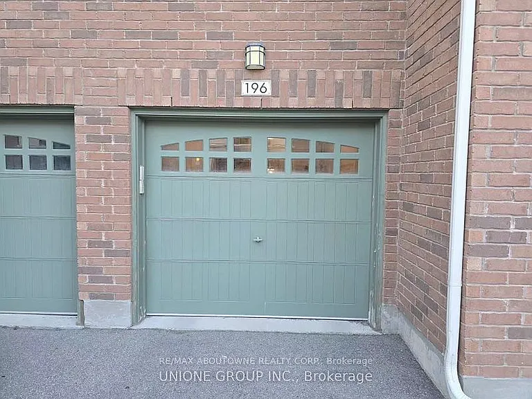 276 Gatwick Dr #101 — Photo 13