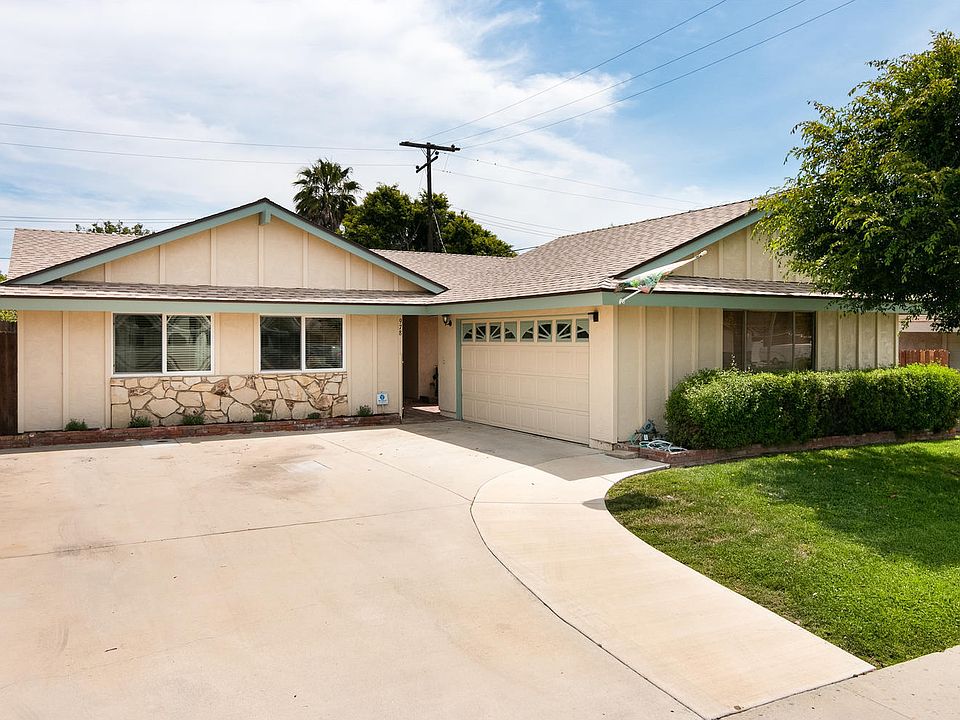 1st image of 978 Gardner Ave