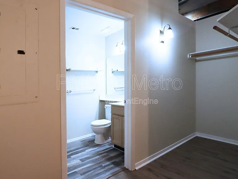 200 Main St #310 — Photo 28