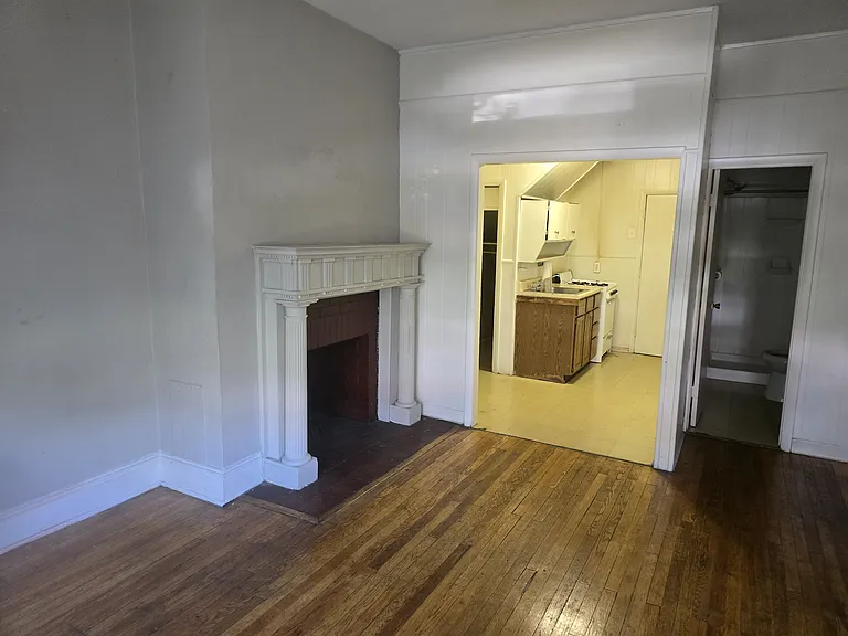 2815 N Calvert St #2A — Photo 5