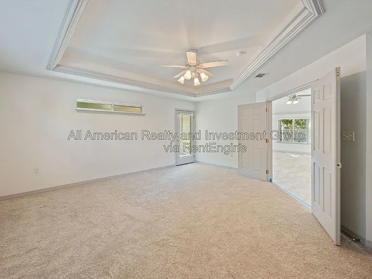 1940 Kadima Cir — Photo 27