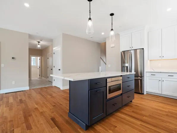 89 Sage Lane #36, Portsmouth, NH 03801