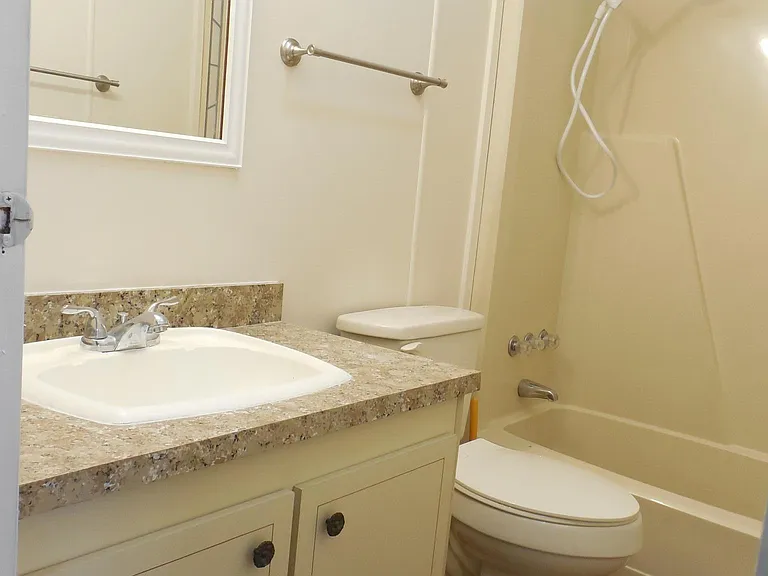 2055 S Floral Ave #50 — Photo 11