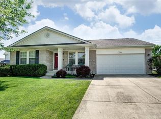 285 Village Dr, Springboro, OH 45066