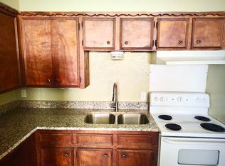 122 W Pleasant Run Rd APT 4, Desoto, TX 75115