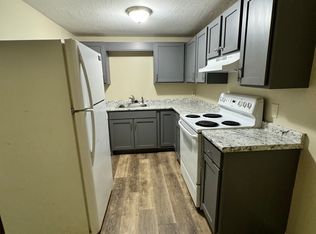 1261 Church St APT 75, New Bedford, MA 02745
