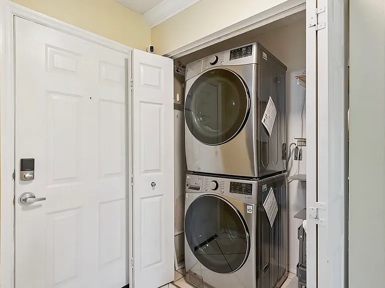 2400 Feather Sound Dr #415 — Photo 35