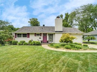 3833 Kenwick Dr, Dayton, OH 45429