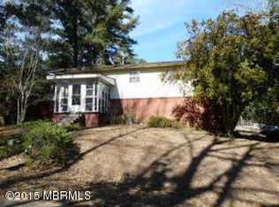 1200 30th St, Meridian, MS 39305