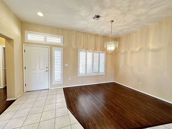 4th image of 10804 Brinkwood Ave