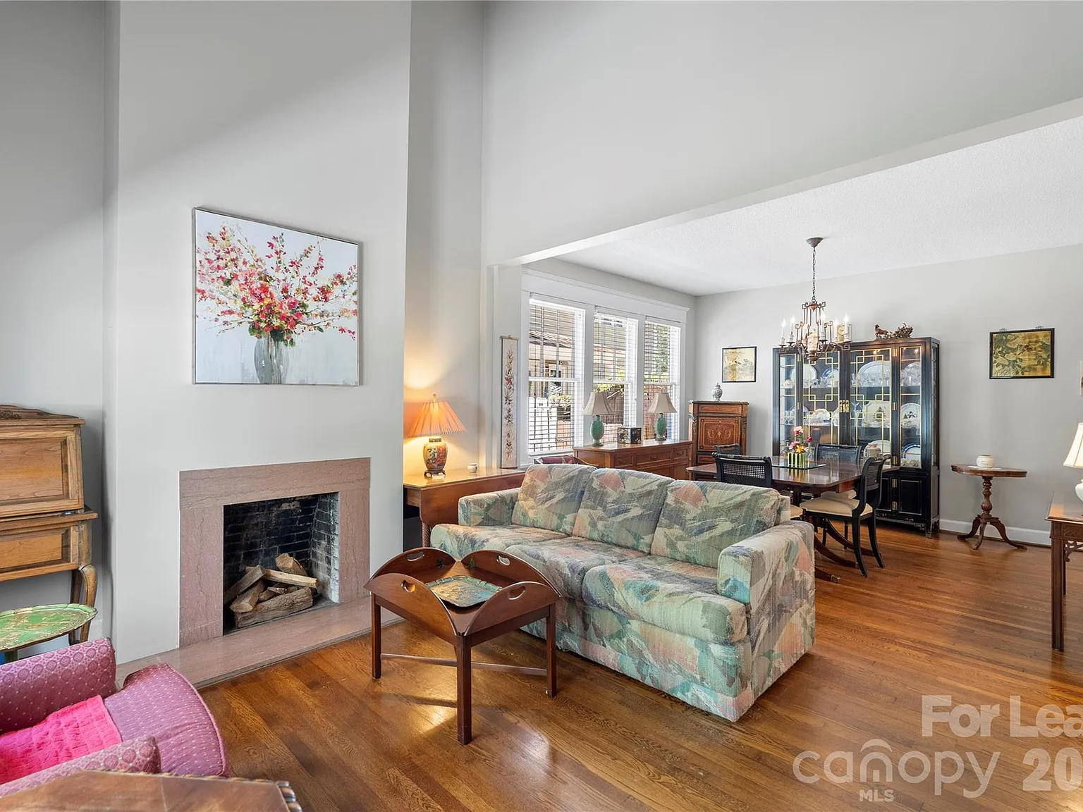 4 bed, 2.5 bath, 3354 sqft, $7,000 — Photo 4