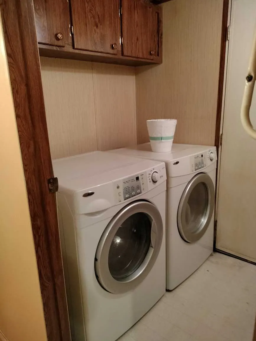 2 bed, 900 sqft, $875 — Photo 4