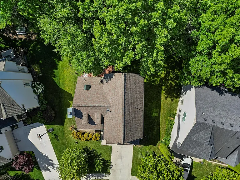 5849 Lafayette Ln — Photo 34