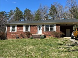 650 Brown Berry Rd, North Wilkesboro, NC 28659