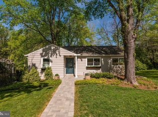 11227 Dewey Rd, Kensington, MD 20895