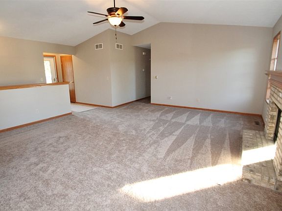3rd image of 13947 Beulah Dr