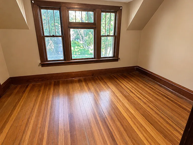 223 Highland Ave #110 — Photo 5