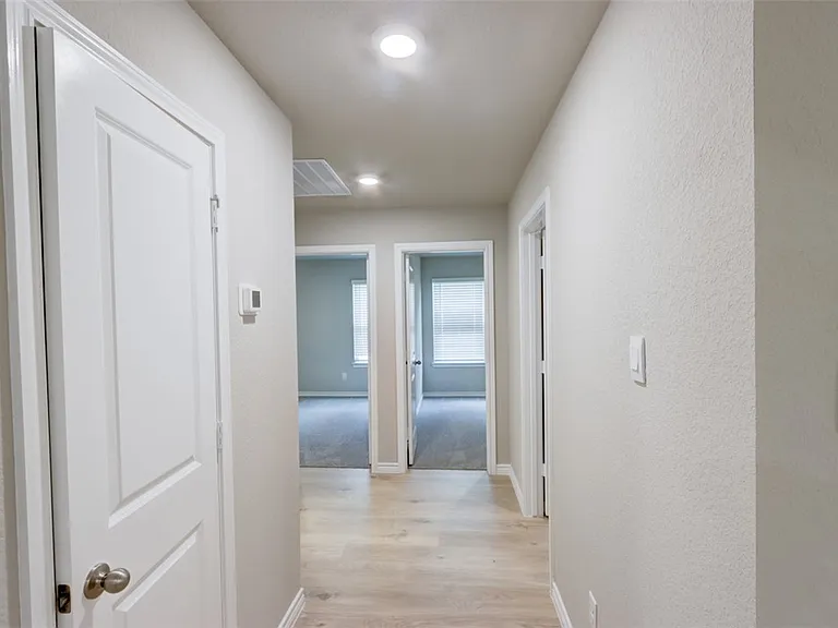 6210 Trado Dr — Photo 14