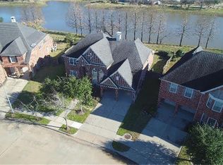 3910 Bivins Lake Cir, Richmond, TX 77406