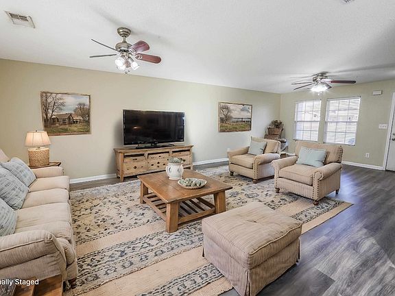 3rd image of 9965 Branley Oak Dr