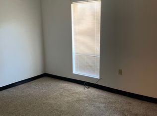 813 Ellis Dr APT 4N, Mount Vernon, IL