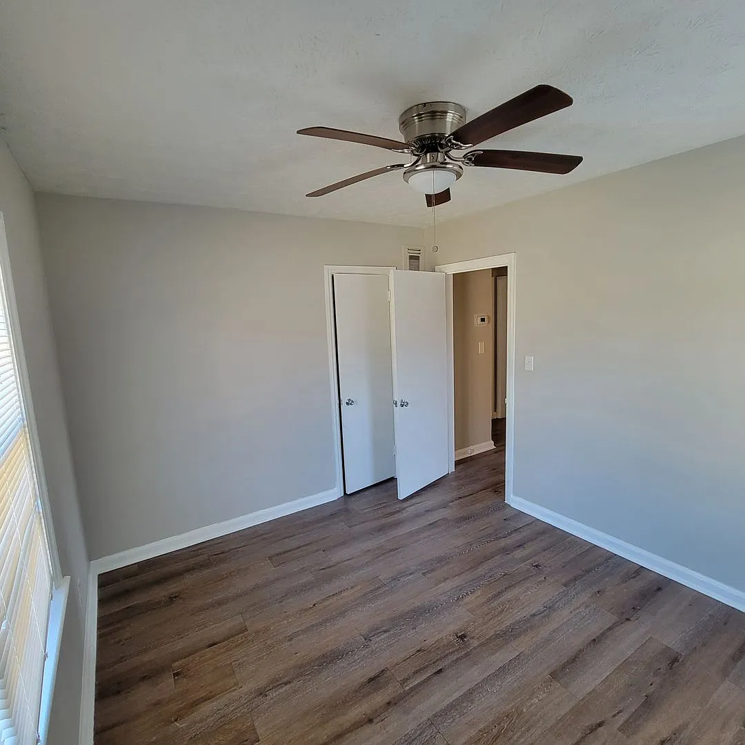 Building Photo - 3960 Trask Dr