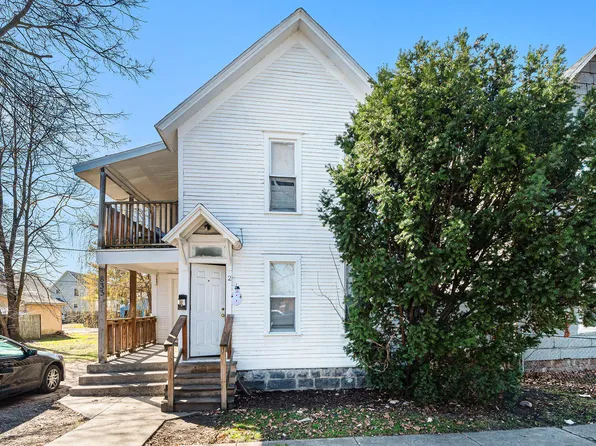 833 McReynolds Ave NW, Grand Rapids, MI 49504