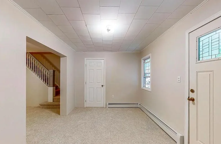 224 Coal St — Photo 2