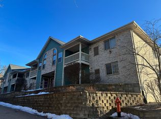 1872 Deerhaven Ln NE APT 8, Rochester, MN 55906