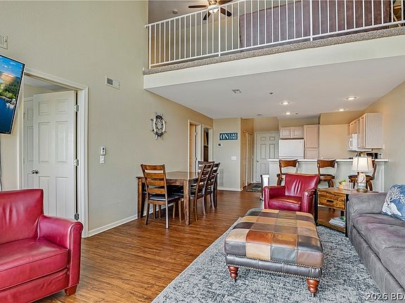 4th image of 1481 Ledges Dr Unit 1042
