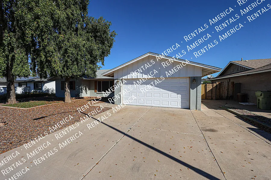 Building Photo - 5214 W Redfield Rd