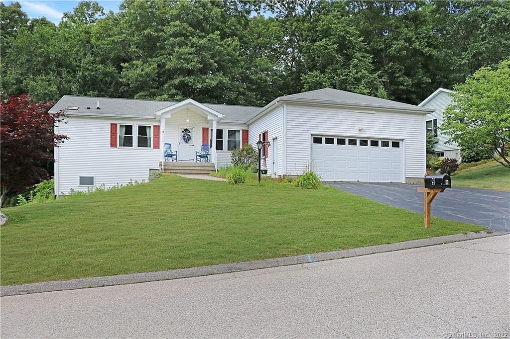 9 Hillcrest Dr, Uncasville, CT 06382 Zillow