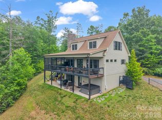 139 Picnic Point Rd, Lake Lure, NC 28746