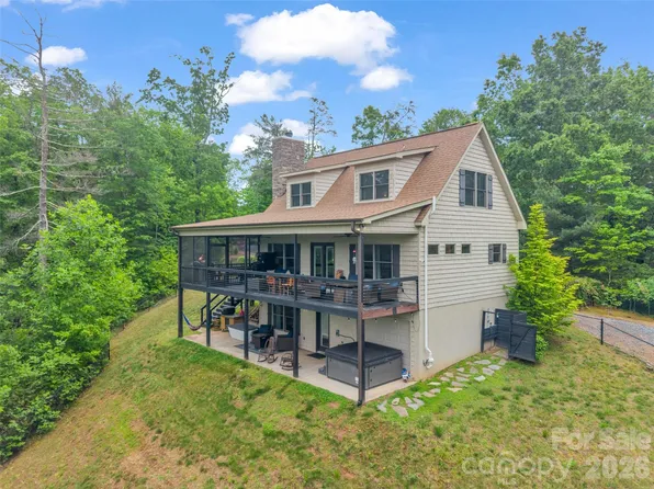 139 Picnic Point Rd, Lake Lure, NC 28746