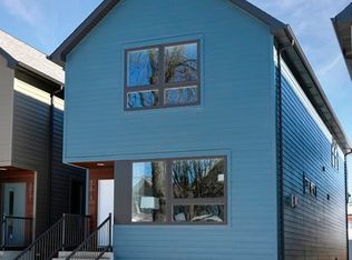 3813 N Christiana Ave, Chicago, IL 60618