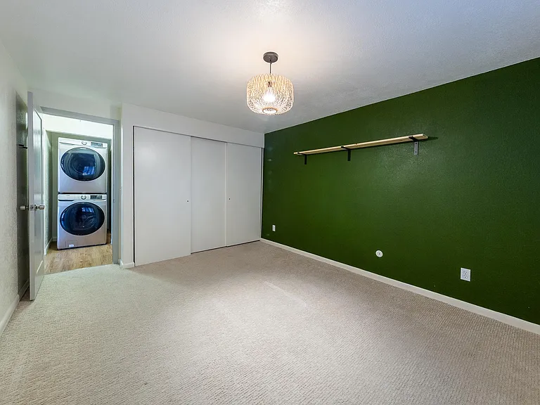 2441 S Xanadu Way #C — Photo 12