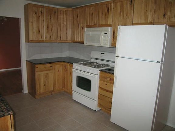Kitchen with Hickory Cabinets