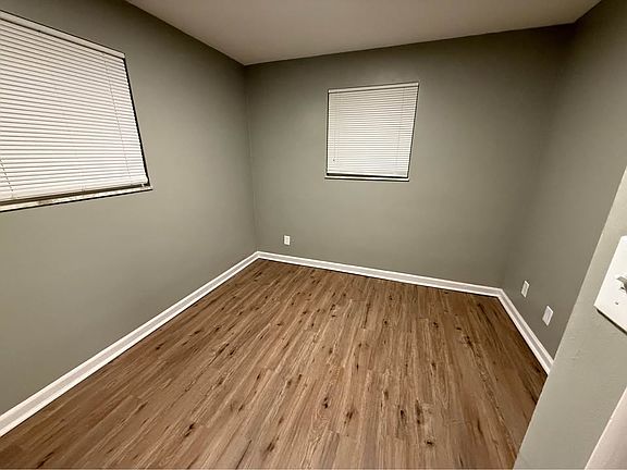 3rd image of 526 Old State Route 74 APT 1