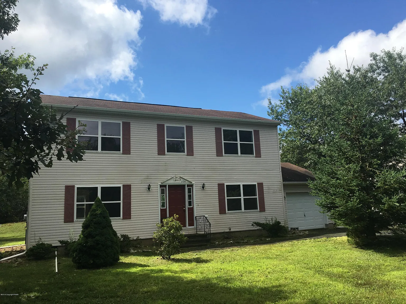 1212 Glade Dr photo 1