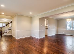 1333 N Tallyho Dr, Addison, IL 60101