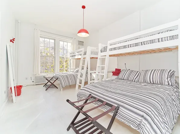 168 West 130th Street image 25 of 62