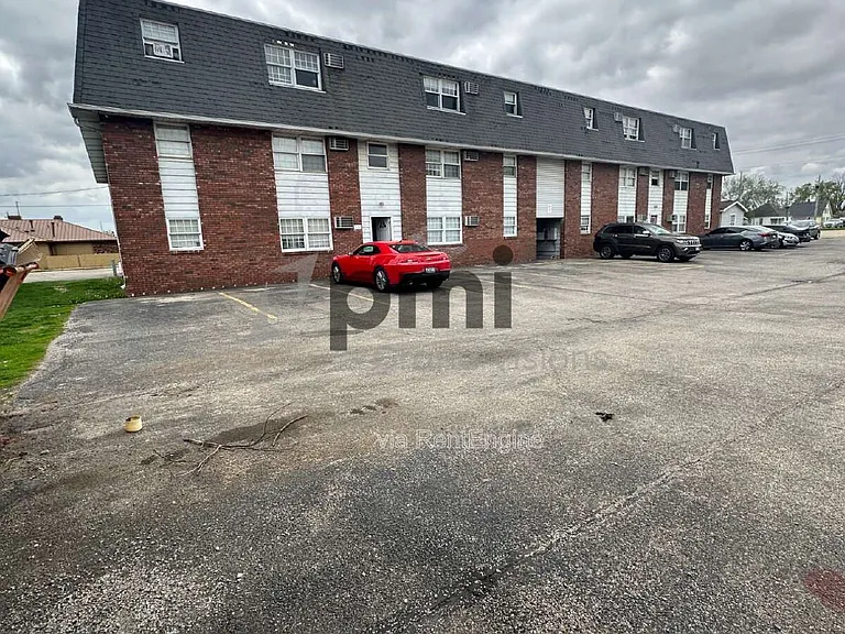 24 W Buchanan Ave #16 — Photo 17
