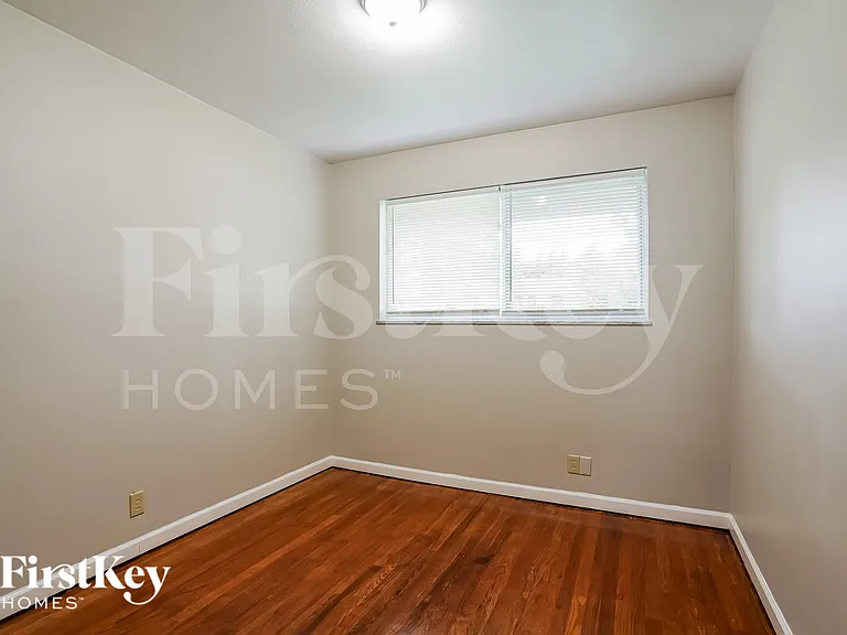 4116 Brevity Dr — Photo 12