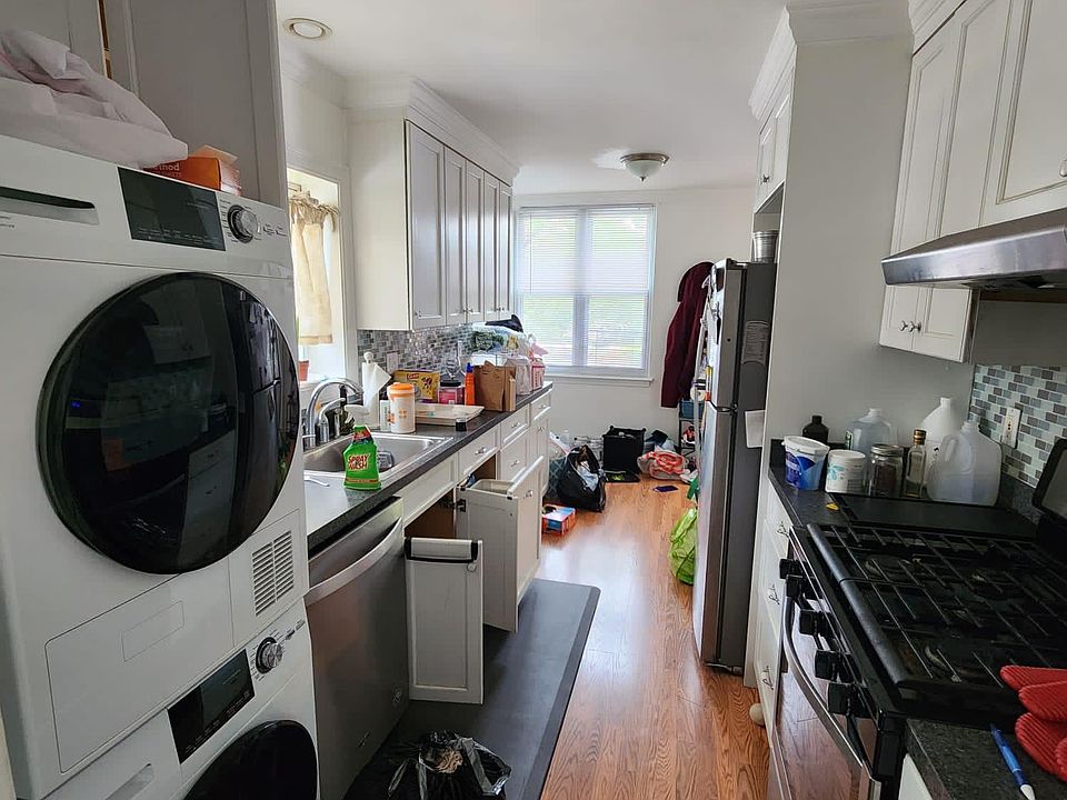 1st image of 2301 Sedgwick Ave #2