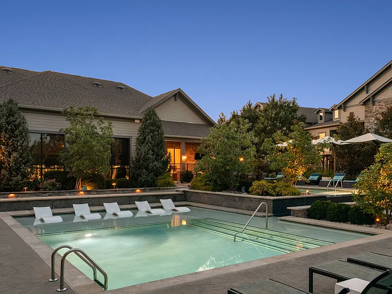 Adara Overland Park — Photo 21