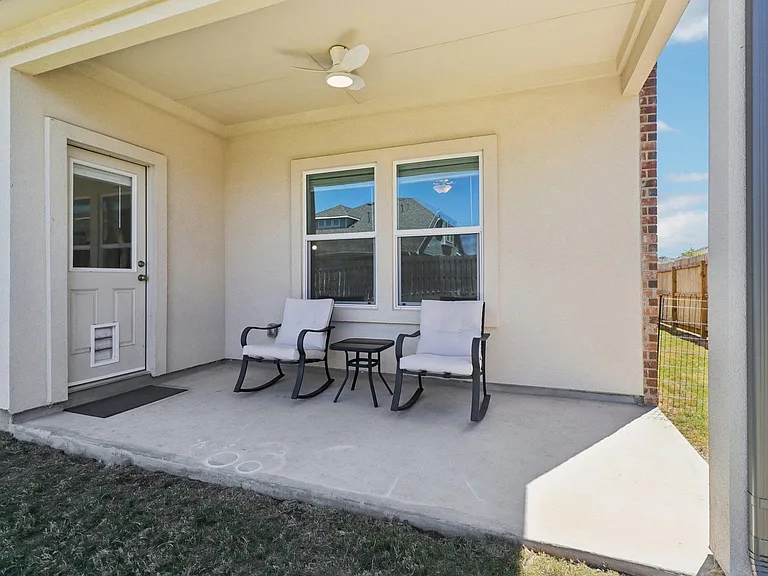 1201 Mallow Rd — Photo 37